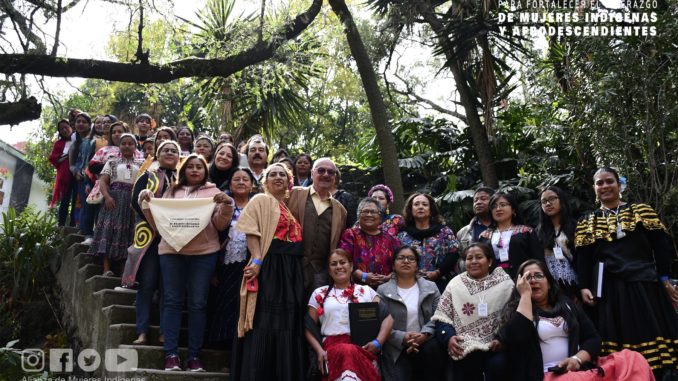 Participantes del Diplomado Intercultural para Fortalecer el Liderazgo de Mujeres Indígenas y Afrodescendientes. Foto: Janis Cerqueda